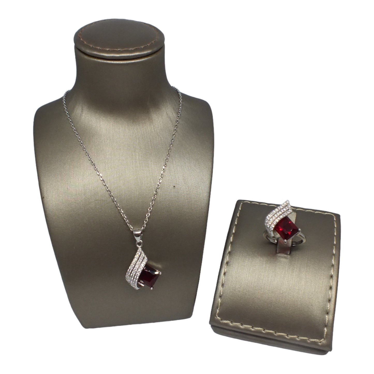 Red Stone Necklace & Ring Miniset-طقم فضة خاتم و سلسال حجر احمر