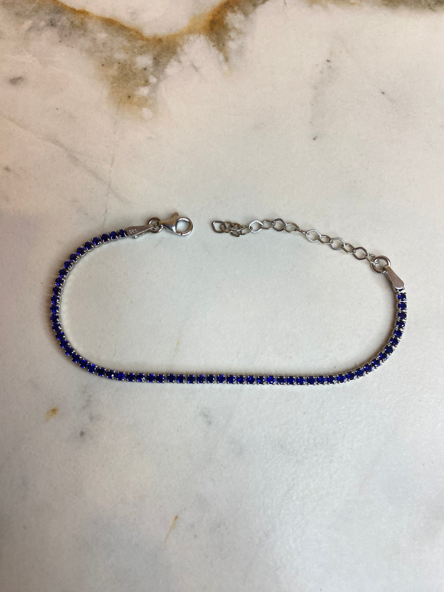 Silver Tennis Bracelet (Dark Blue Stones)-اسوارة تنس فضة بأحجار كحلية