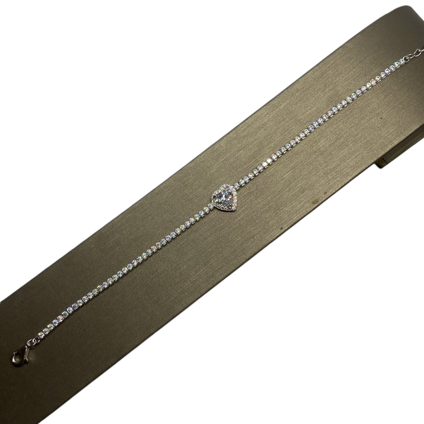 925 Silver Tennis Bracelet (4 Stone Colors option )-اسوارة تنس فضة مع قلب (٤الوان)