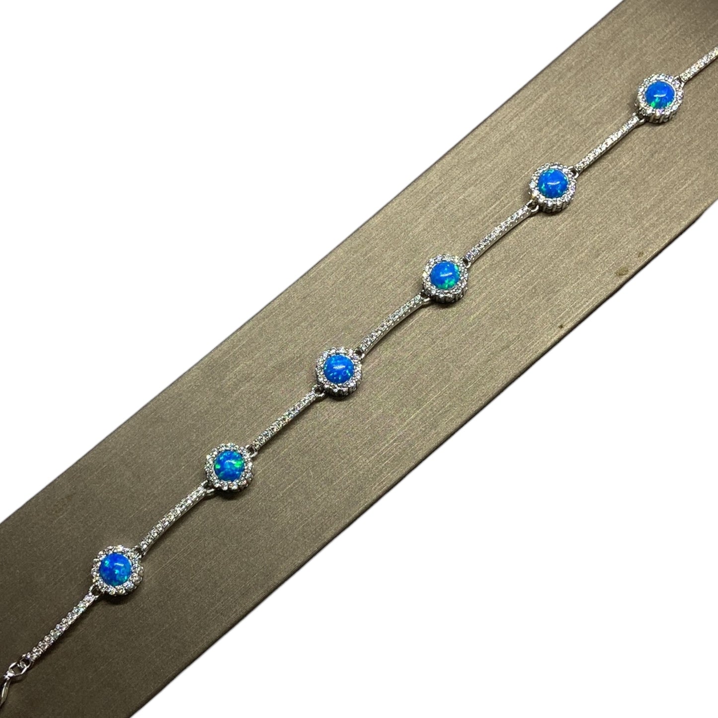 Silver Bracelet with colorful stones- اسوارة فضة باحجار ملونة