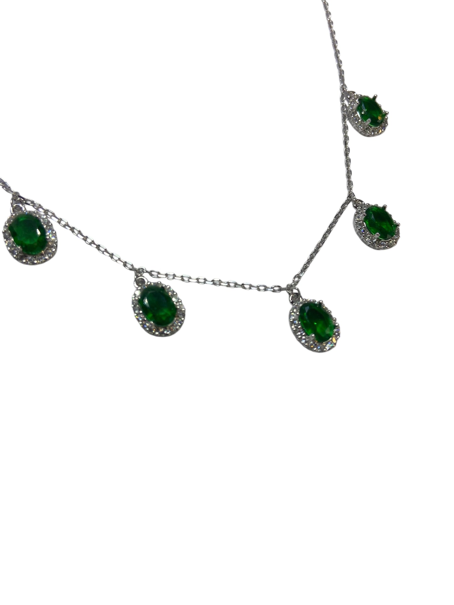 Silver Necklace with Green Stones-سلسال فضة باحجار خضراء  ⁩