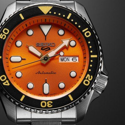 SEIKO  MEN'S 5 SPORT AUTOMATIC WATCH (SRPD59K1