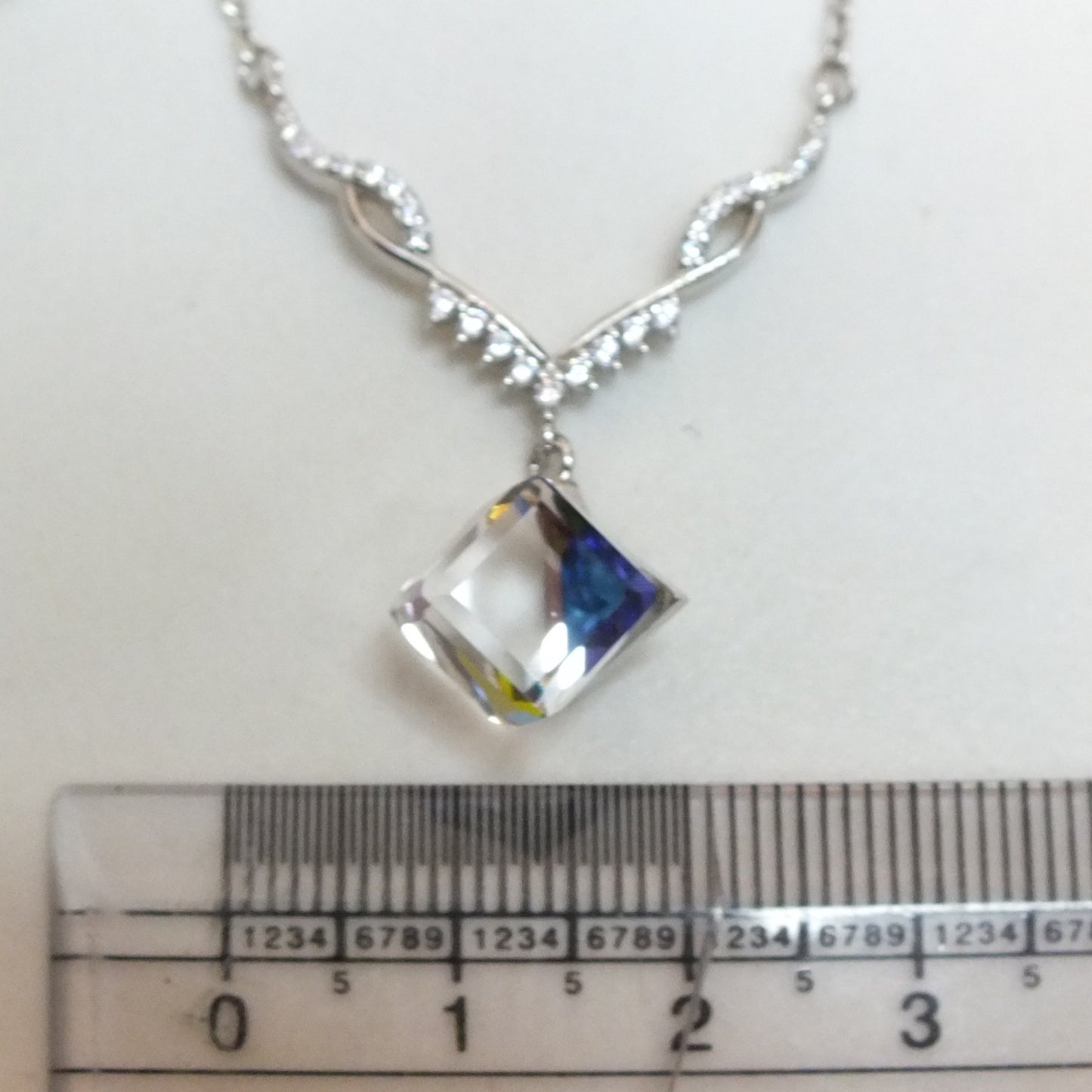 925Silver Necklace - سلسال فضة مع حجر كريستال