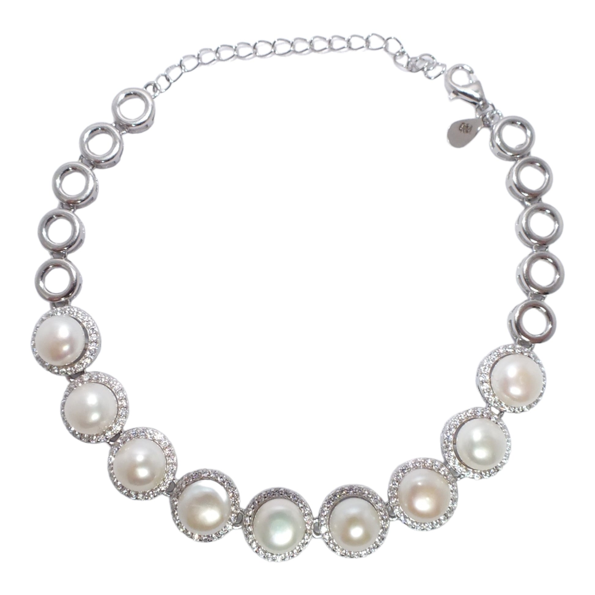 Silver Pearls Bracelet-اسوارة من الفضة مرصعة بالؤلؤ Silver Pearls Bracelet-اسوارة من الفضة مرصعة بالؤلؤ